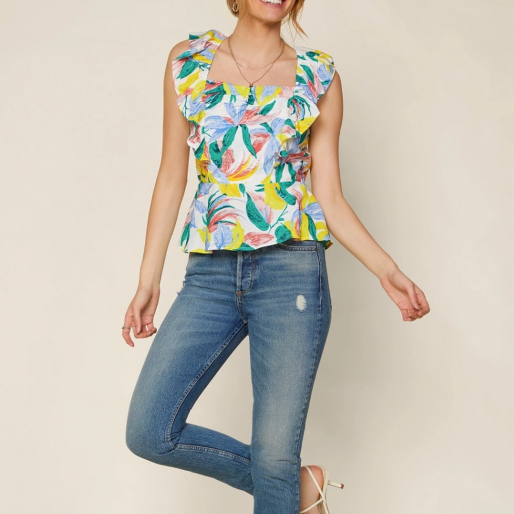Skies‎ Are Blue Floral Peplum Ruffle Tank Top